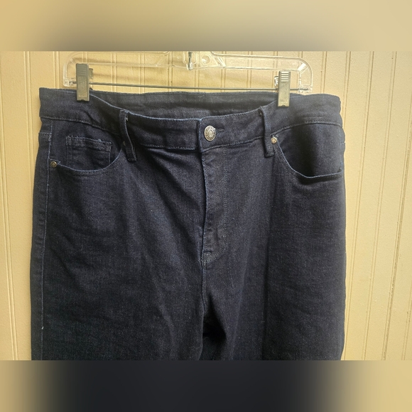 Evans Size 18 Jeans Dark Blue Stretch Soft Ladies Womens Indigo 5 Pocket Design - Picture 3 of 12